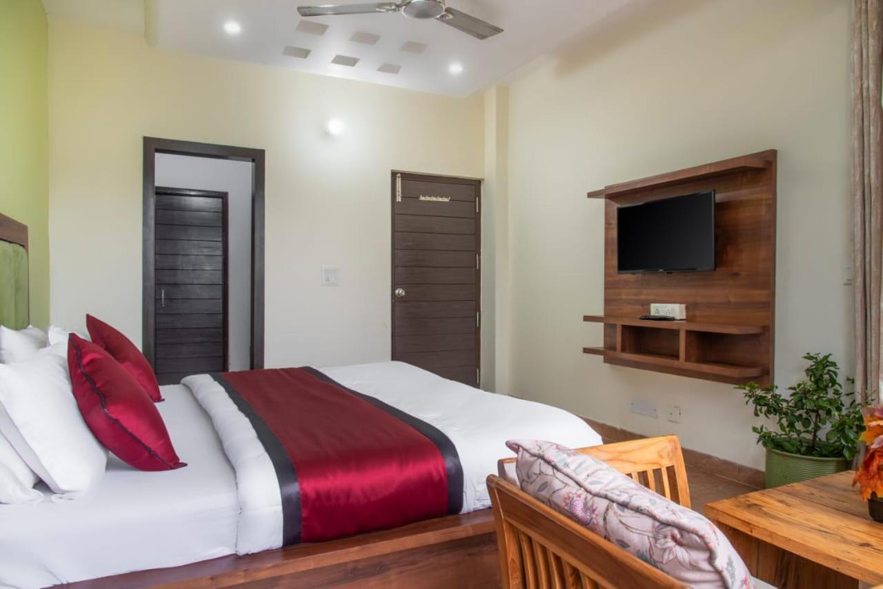 Host Jatin Kasauli Pine Villa 7Oi827O7O3 Eksteriør billede